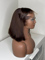 Carré lisse marron avec lace frontale 13x6 HD